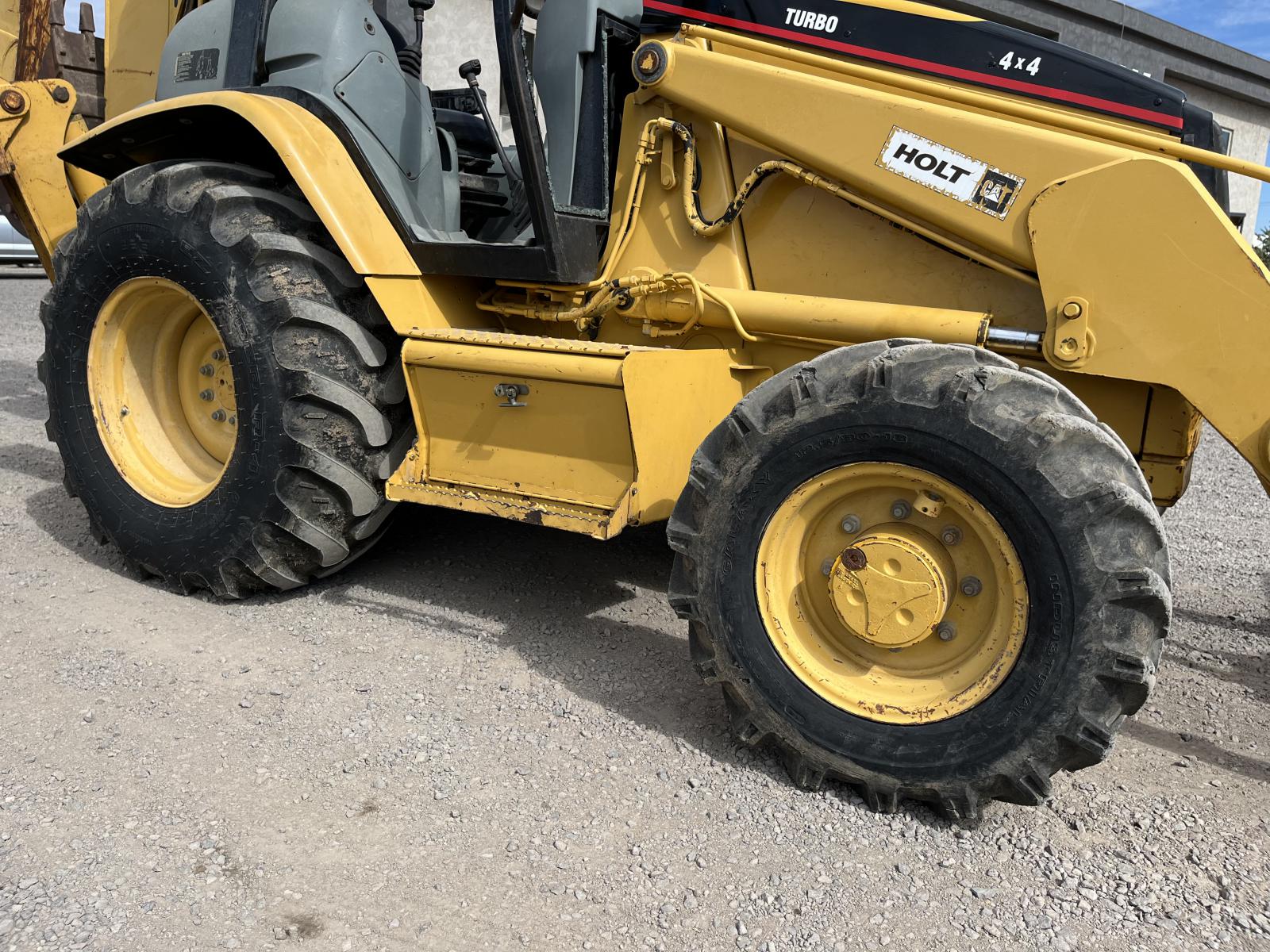 ./imagenes/INVOICE/2019/17673/RETROEXCAVADORA CATERPILLAR 420D (6).JPG